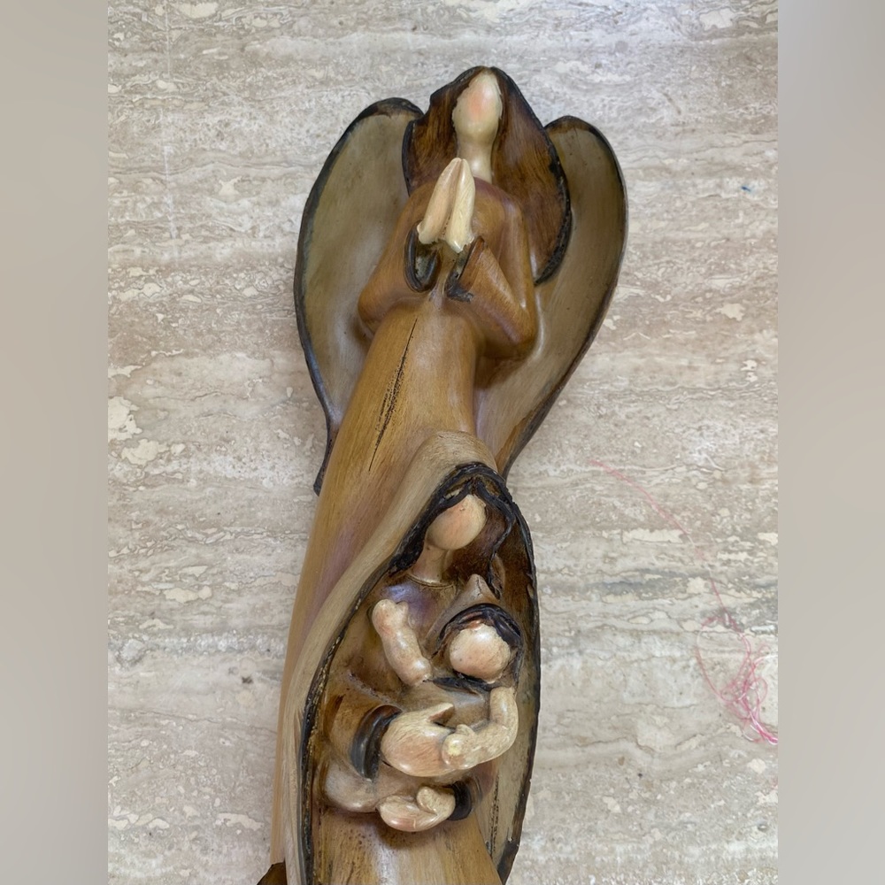 Christmas decor guardian angel Mary and Baby Jesus Statue figurine nativity